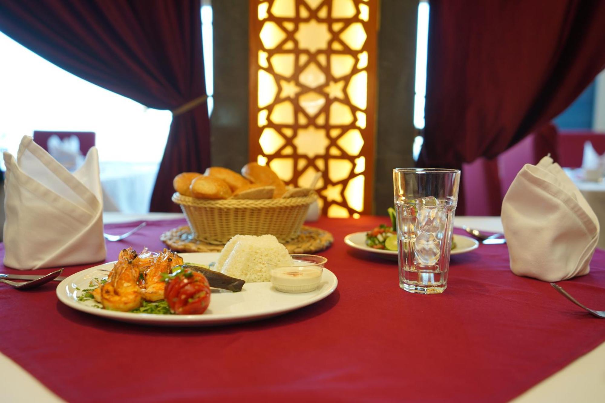 Al Fanar Azur Hotel Sūhāj Luaran gambar